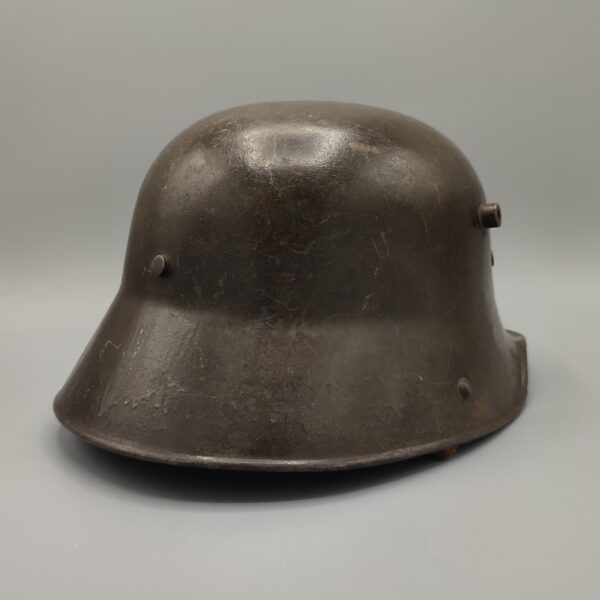 M16 GERMAN STEEL HELMET REARVIEW