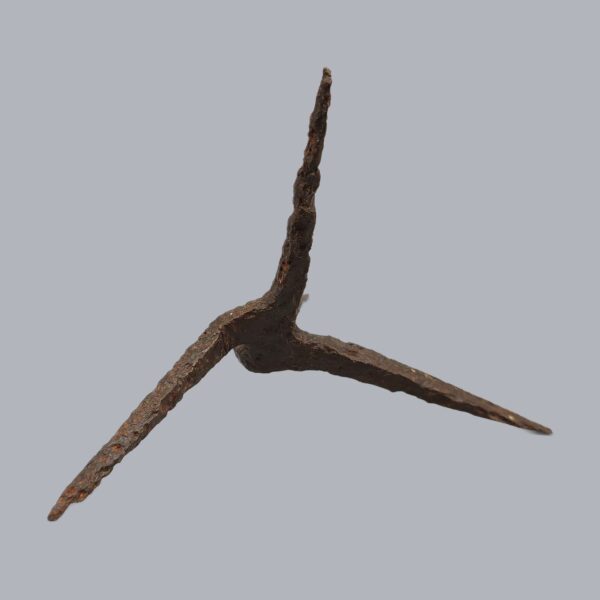 SOUTH GERMAN MEDIEVAL CALTROP