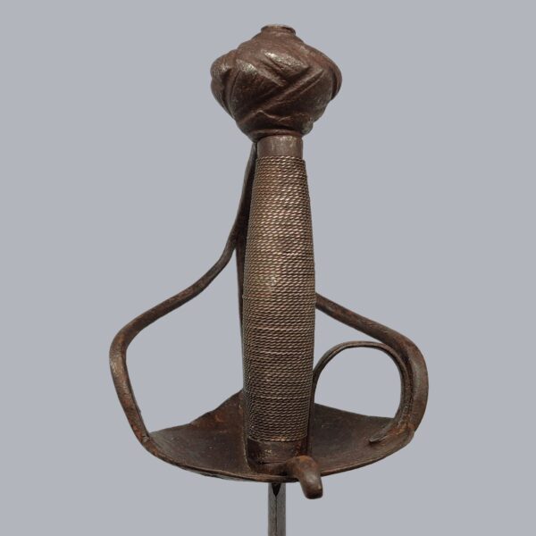 NORTH EUROPEAN CAVALRY TROOPER SWORD