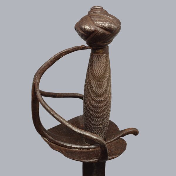 NORTH EUROPEAN CAVALRY TROOPER SWORD