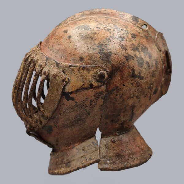 ITALIAN VISOR HELMET FOR THE GIOCO DEL PONTE GAME