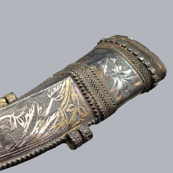 SAUDI ARABIAN JAMBIYA DAGGER