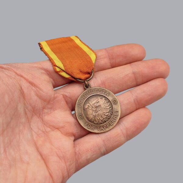 FINNISH 2ND CLASS MEDAL OF LIBERATION 1939