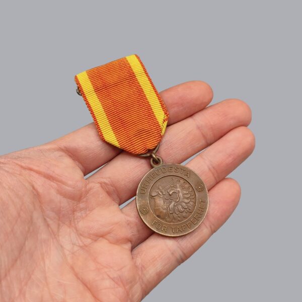 FINNISH 2ND CLASS MEDAL OF LIBERTY 1941