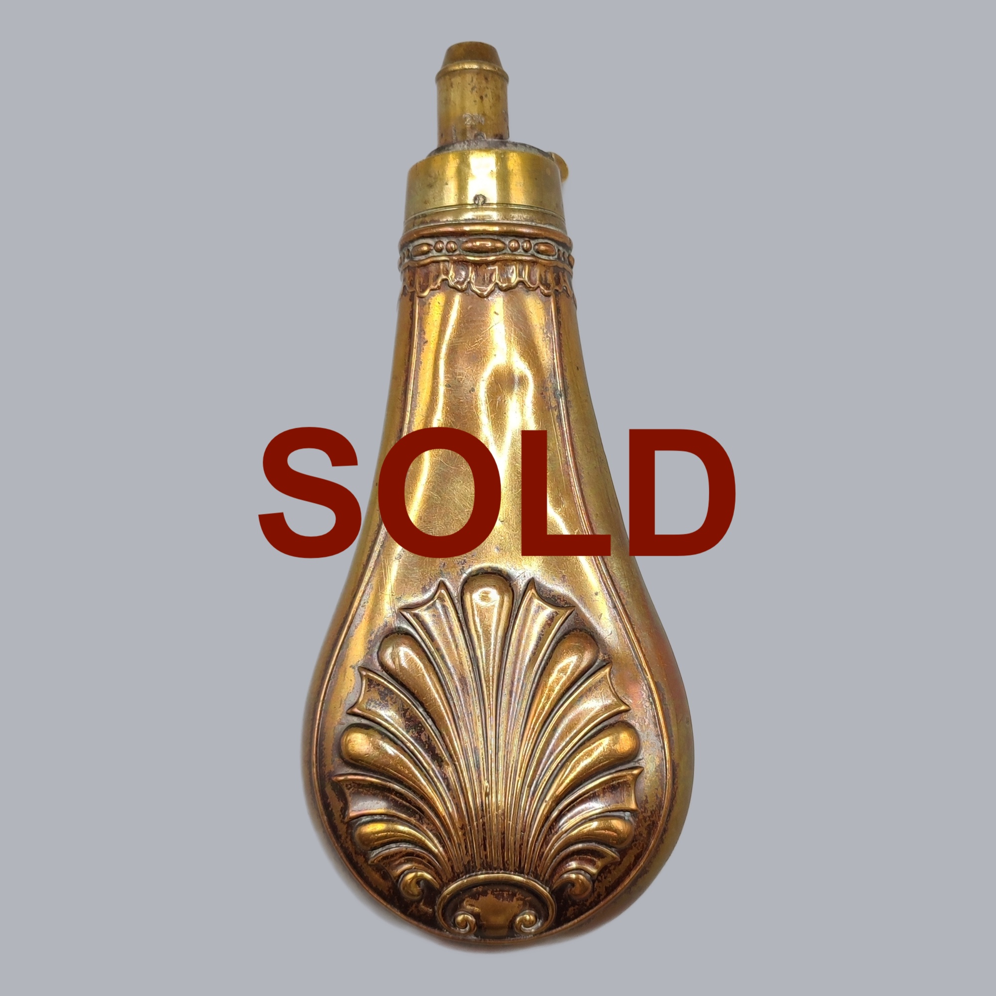 A382j ENGLISH COPPER & BRASS POWDER FLASK