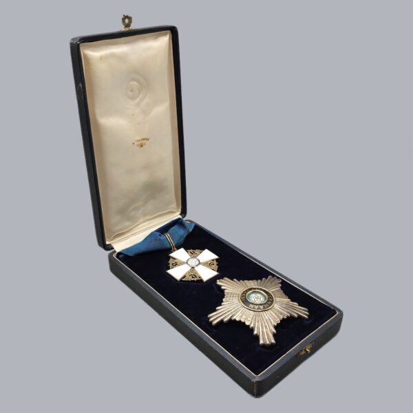 FINNISH 1ST CLASS COMMANDER'S CROSS OF THE WHITE ROSE OF FINLAND