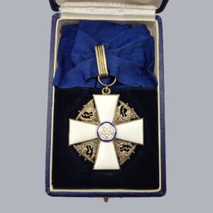 FINNISH COMMANDER'S CROSS OF THE WHITE ROSE OF FINLAND