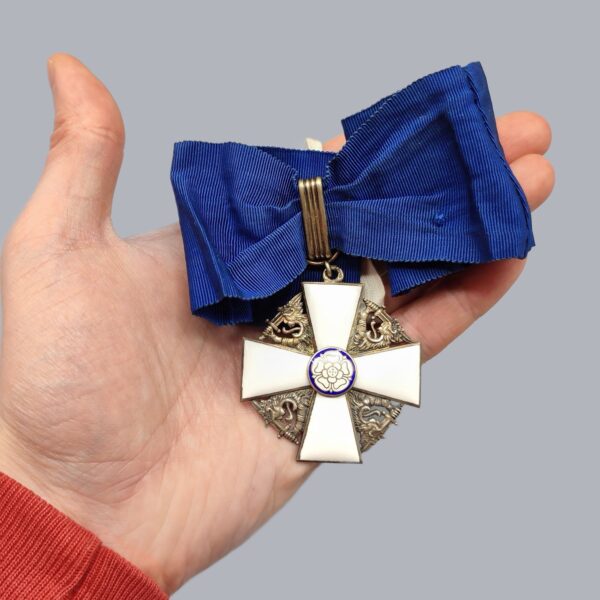 FINNISH COMMANDER'S CROSS OF THE WHITE ROSE OF FINLAND