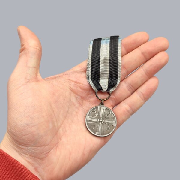 FINNISH COMMEMORATIVE MEDAL OF THE 1918 LIBERATION WAR