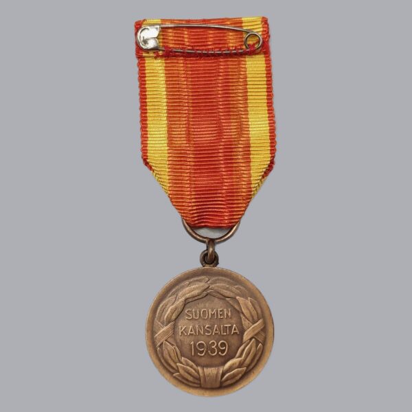 FINNISH 2ND CLASS RED-CROSSED MEDAL OF LIBERTY 1939