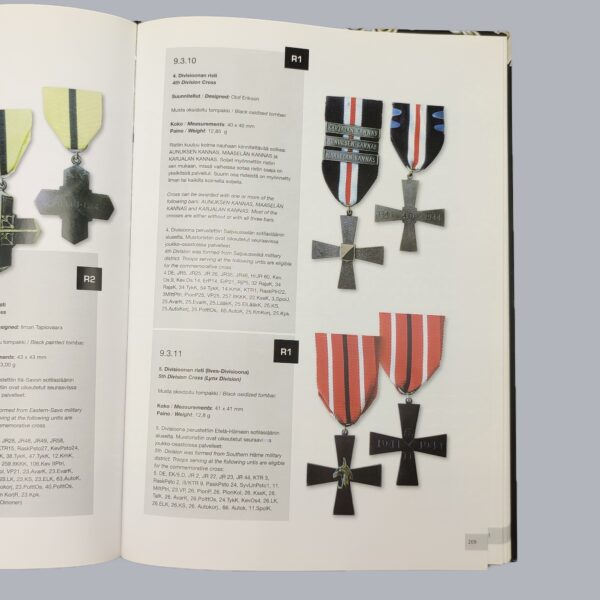 FINNISH COMMEMORATIVE CROSS OF THE 5TH DIVISION