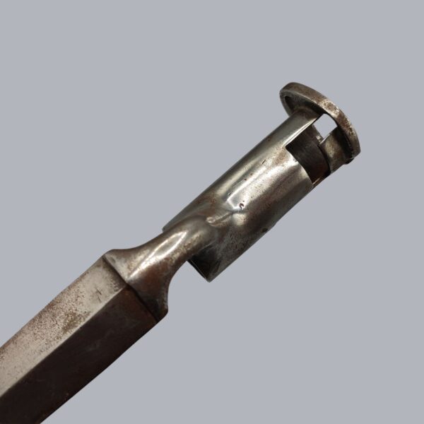 BRITISH 'BROWN BESS' SOCKET BAYONET