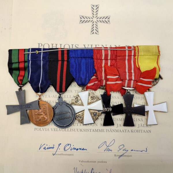 FINNISH MEDAL BAR & CERTIFICATES