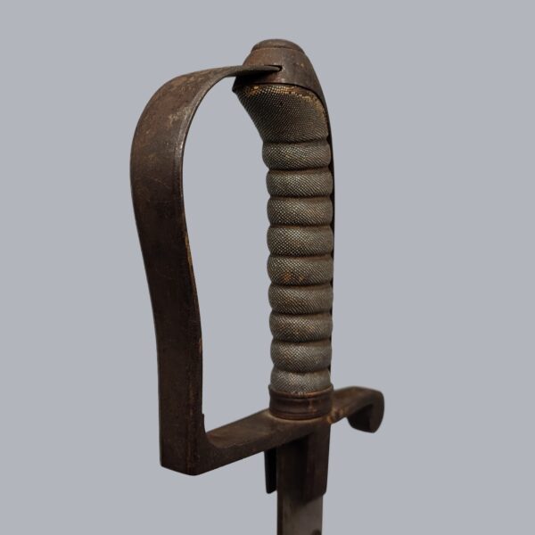 EUROPEAN MILITARY SWORD