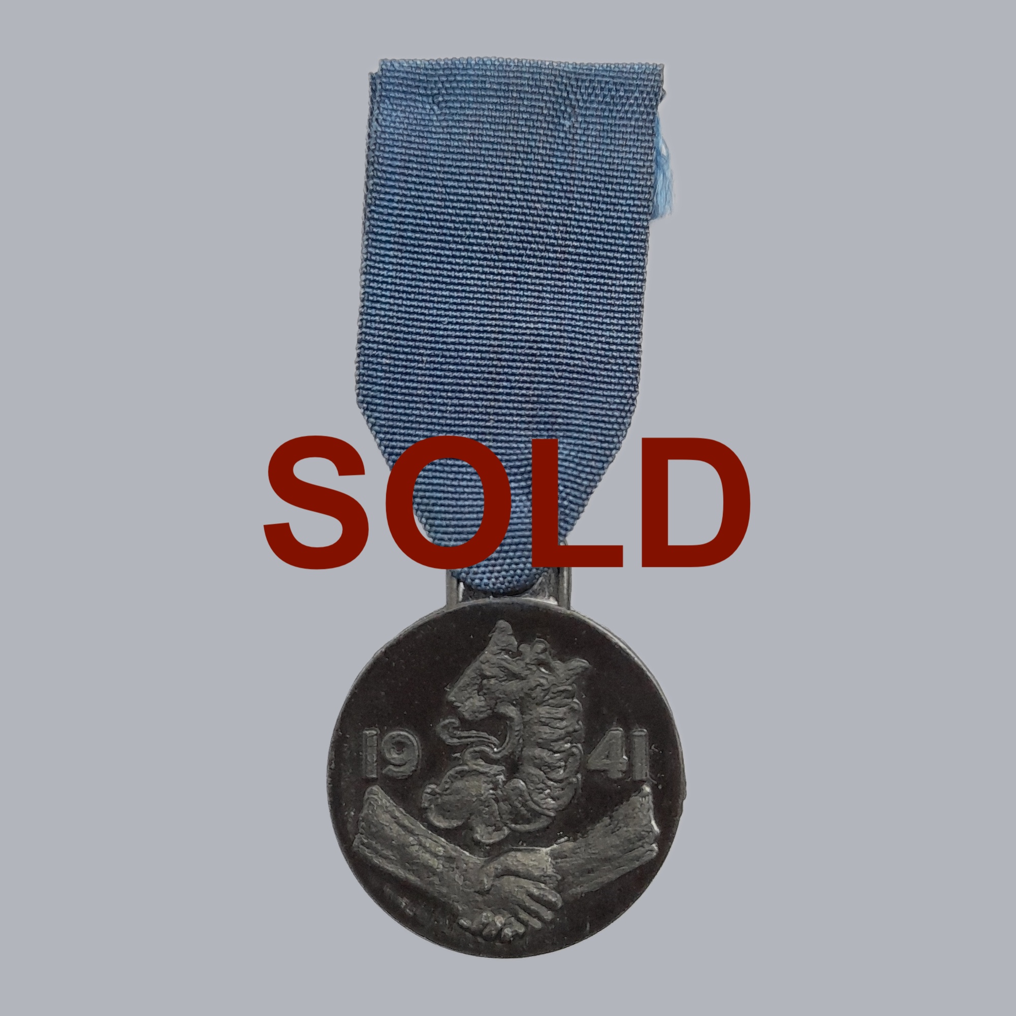 A538d FINNISH WWII COMMEMORATIVE VOLUNTARY MEDAL (KERÄYSTALKOOMITALI)