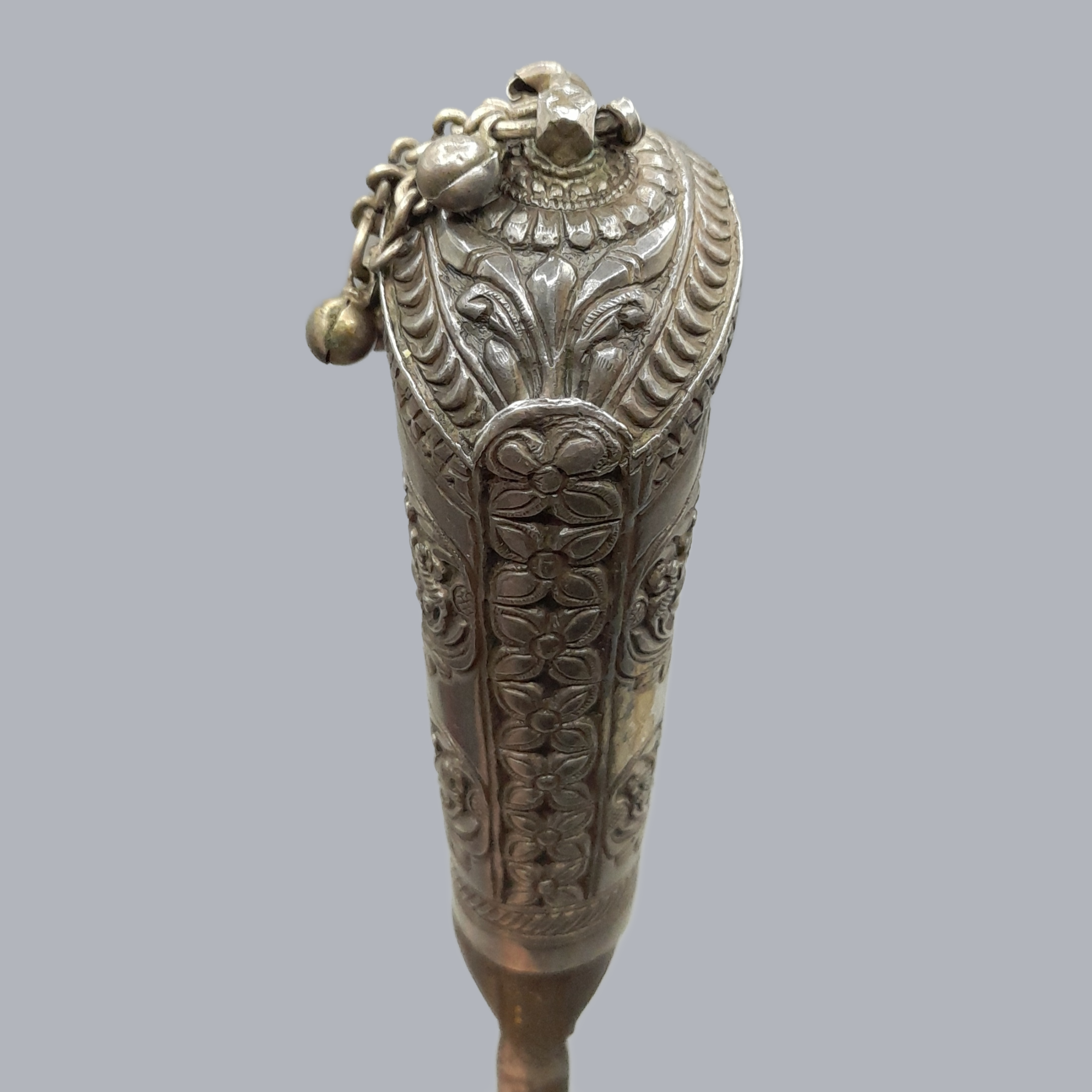 A717j Antique Indian Kard Dagger Mughalese South Asian Oriental Arms Steel Damascus Blade Silver Engraved