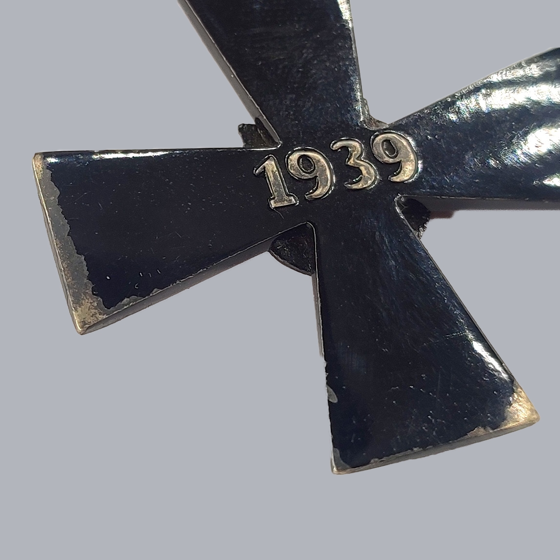 FINNISH WWII CROSS OF LIBERTY 4TH CLASS 1939 WITH SWORDS