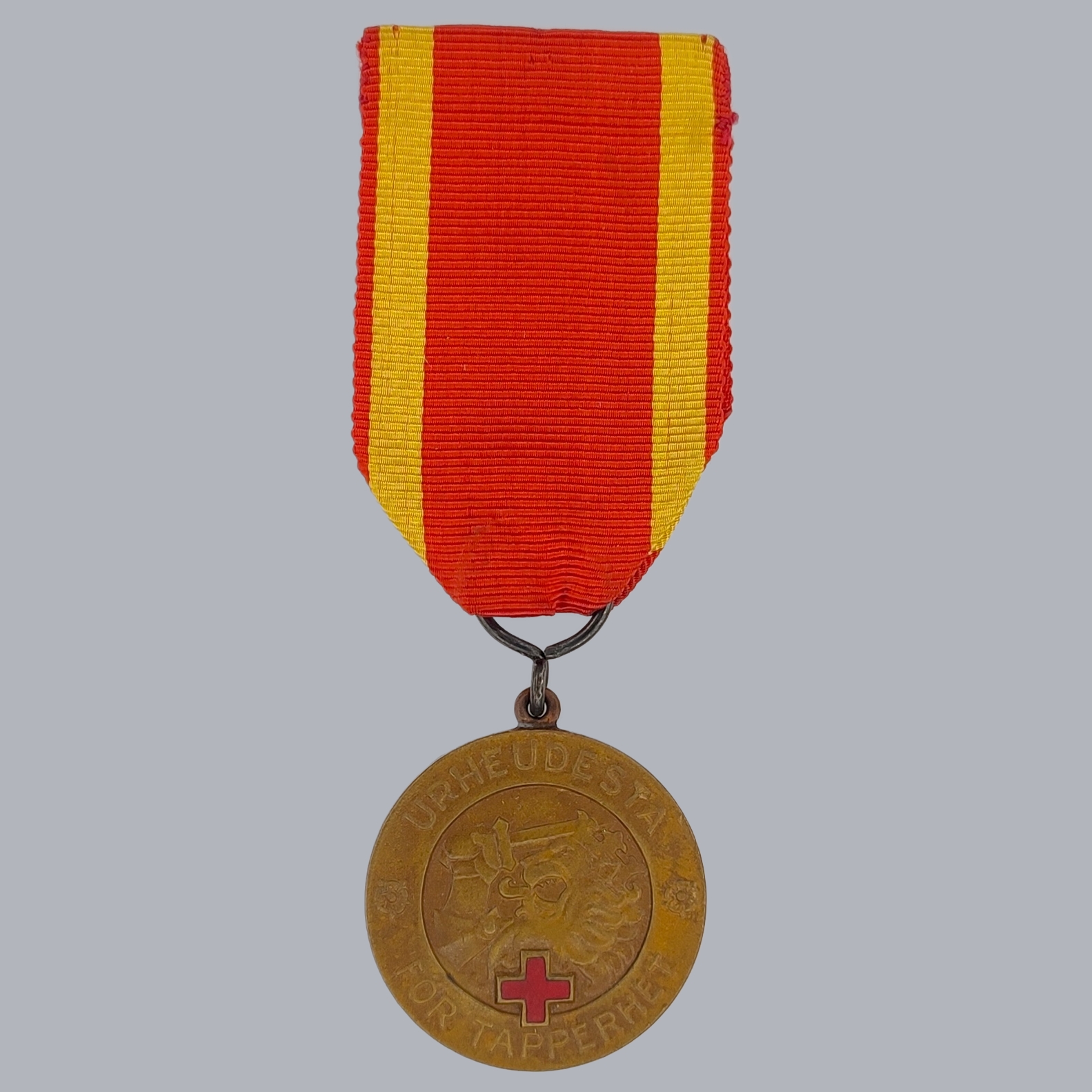 FINNISH WWII MEDAL OF LIBERTY 2ND CLASS 1941 WITH RED CROSS