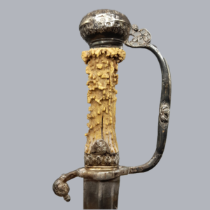 ANTIQUE ENGLISH HUNTING SABRE