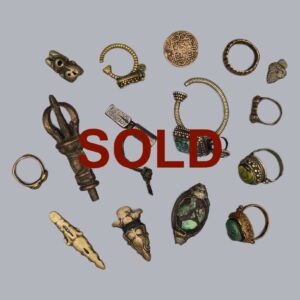 TIBETAN SET OF 15 JEWELRY PIECES IN SILVER BRASS AND STONES