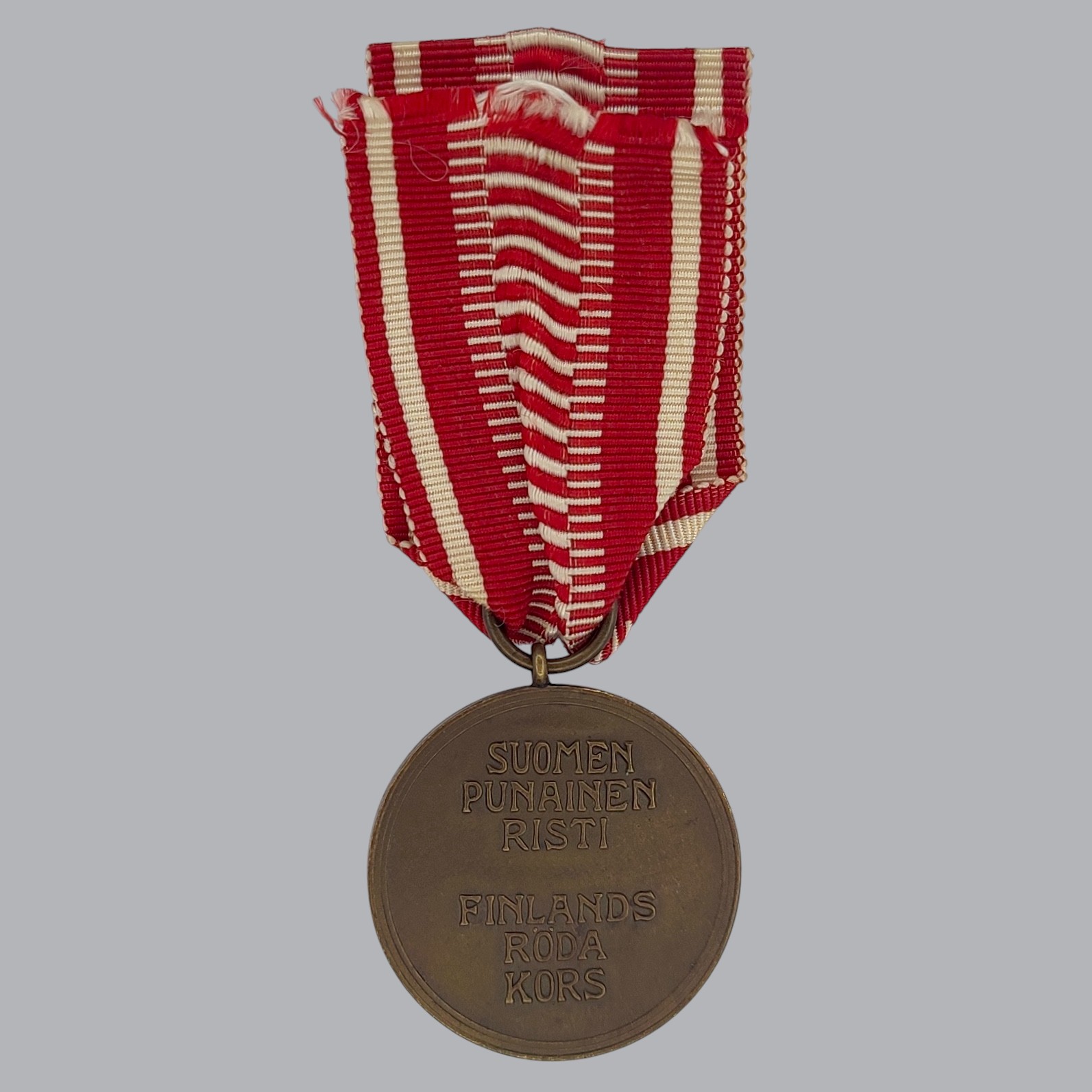 FINNISH POST-WAR BRONZE MEDAL OF THE FINNISH RED CROSS
