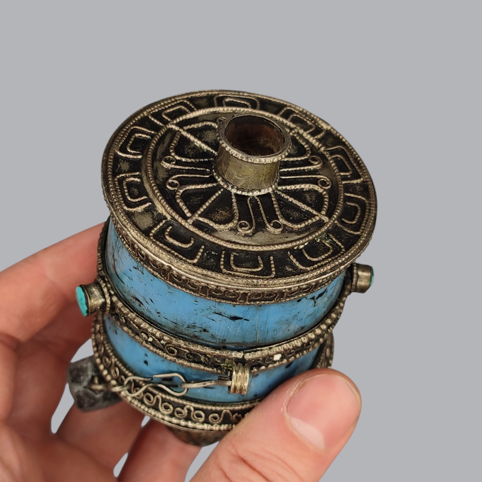 TIBETAN BUDDHIST PRAYER WHEEL
