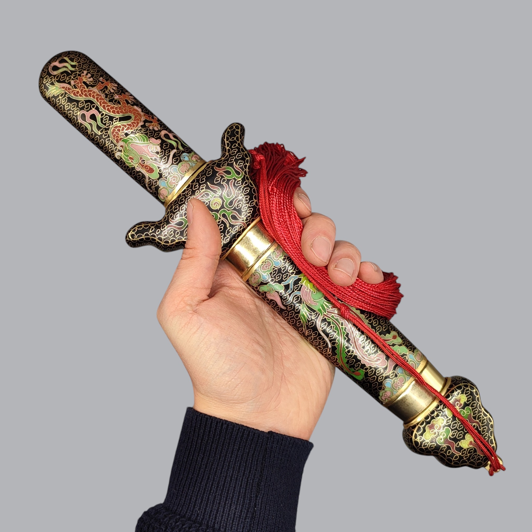 CHINESE CLOISONNE-ENAMELED TRAINING JIAN