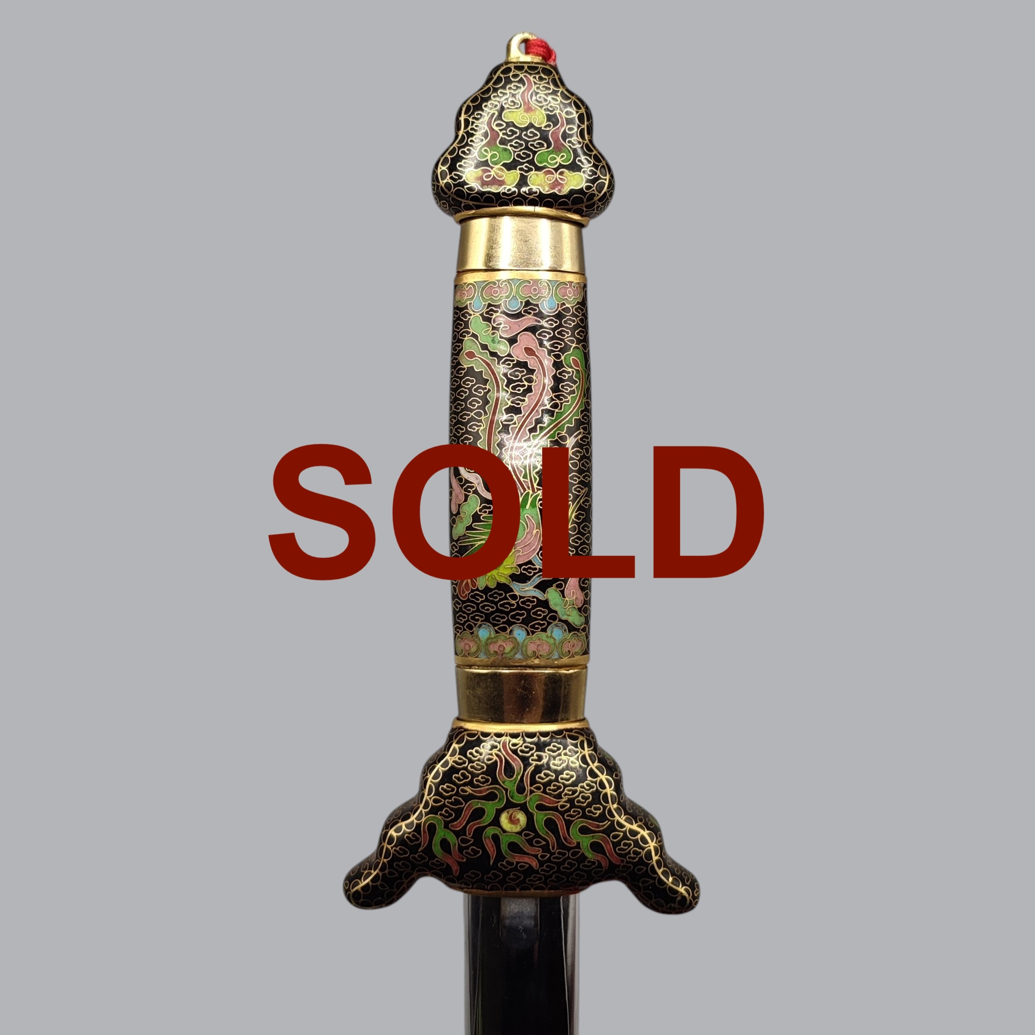 CHINESE CLOISONNE-ENAMELED TRAINING JIAN