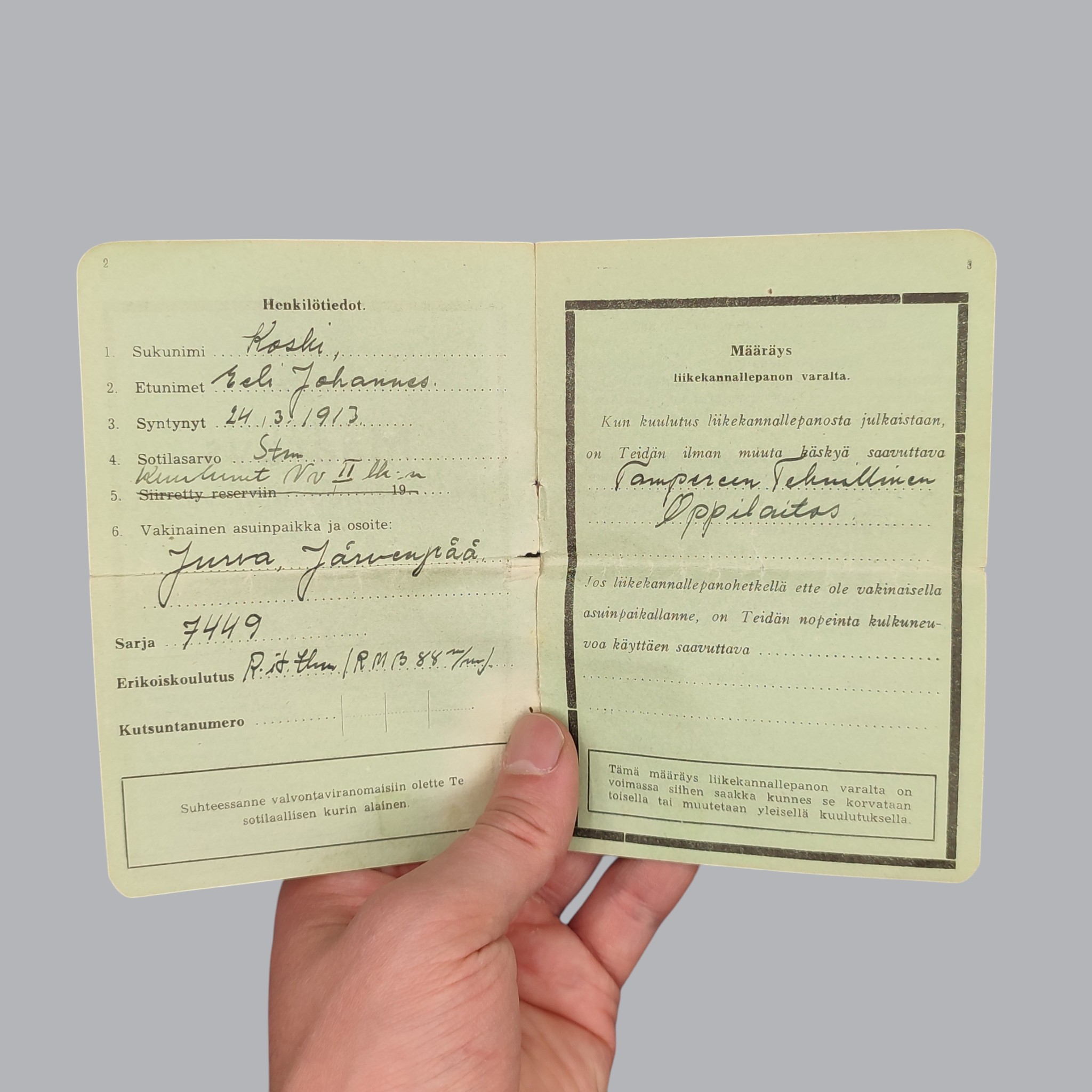 FINNISH WWII COMMEMORATIVE MEDAL OF THE CONTINUATION WAR & DOCUMENTS