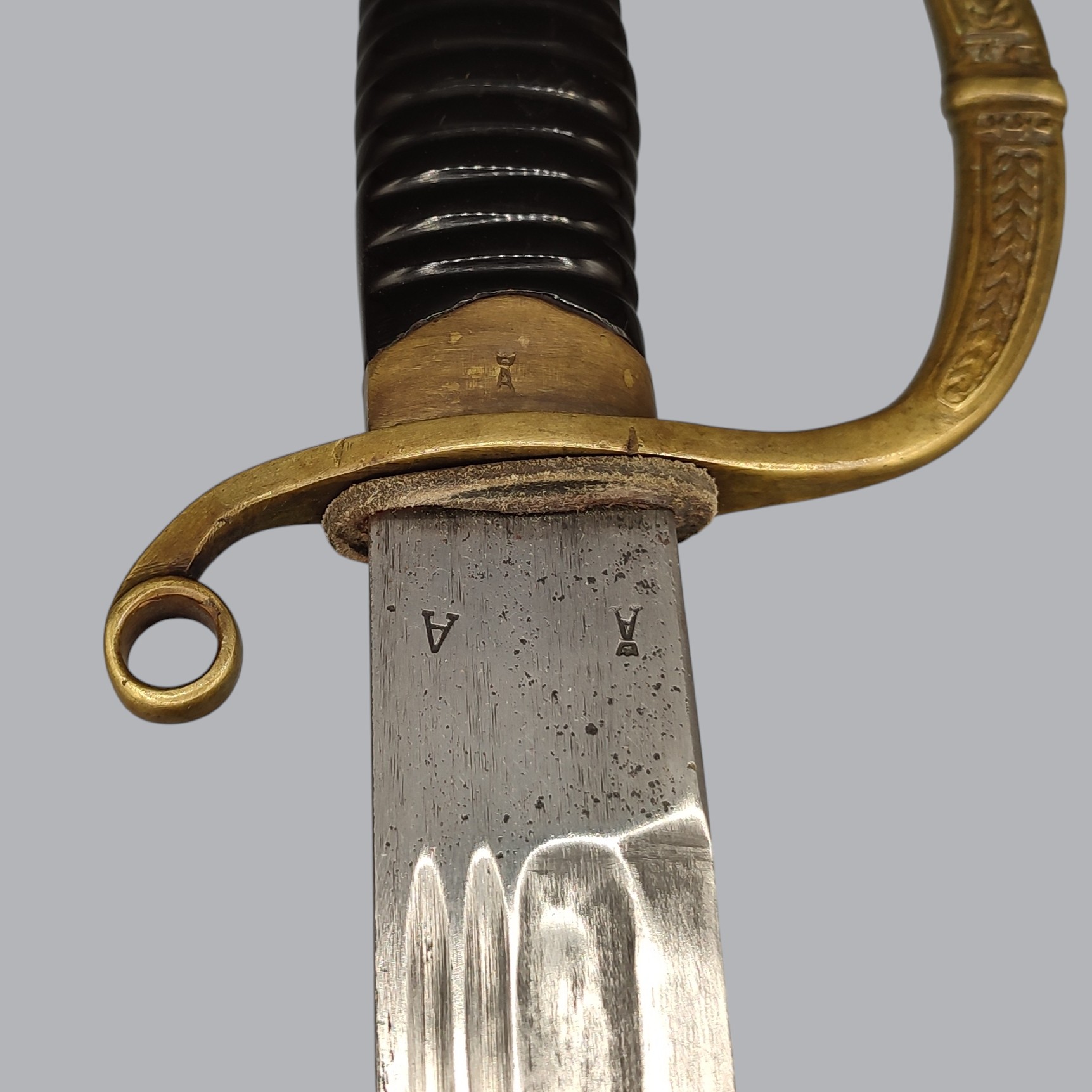 IMPERIAL RUSSIAN M/1909 DRAGOON OFFICER SABRE