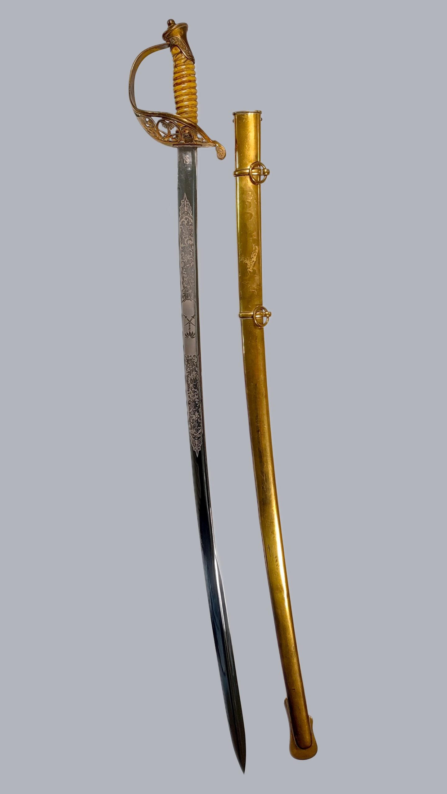 SAUDI ARABIAN 1950s NAVAL OFFICER SABRE