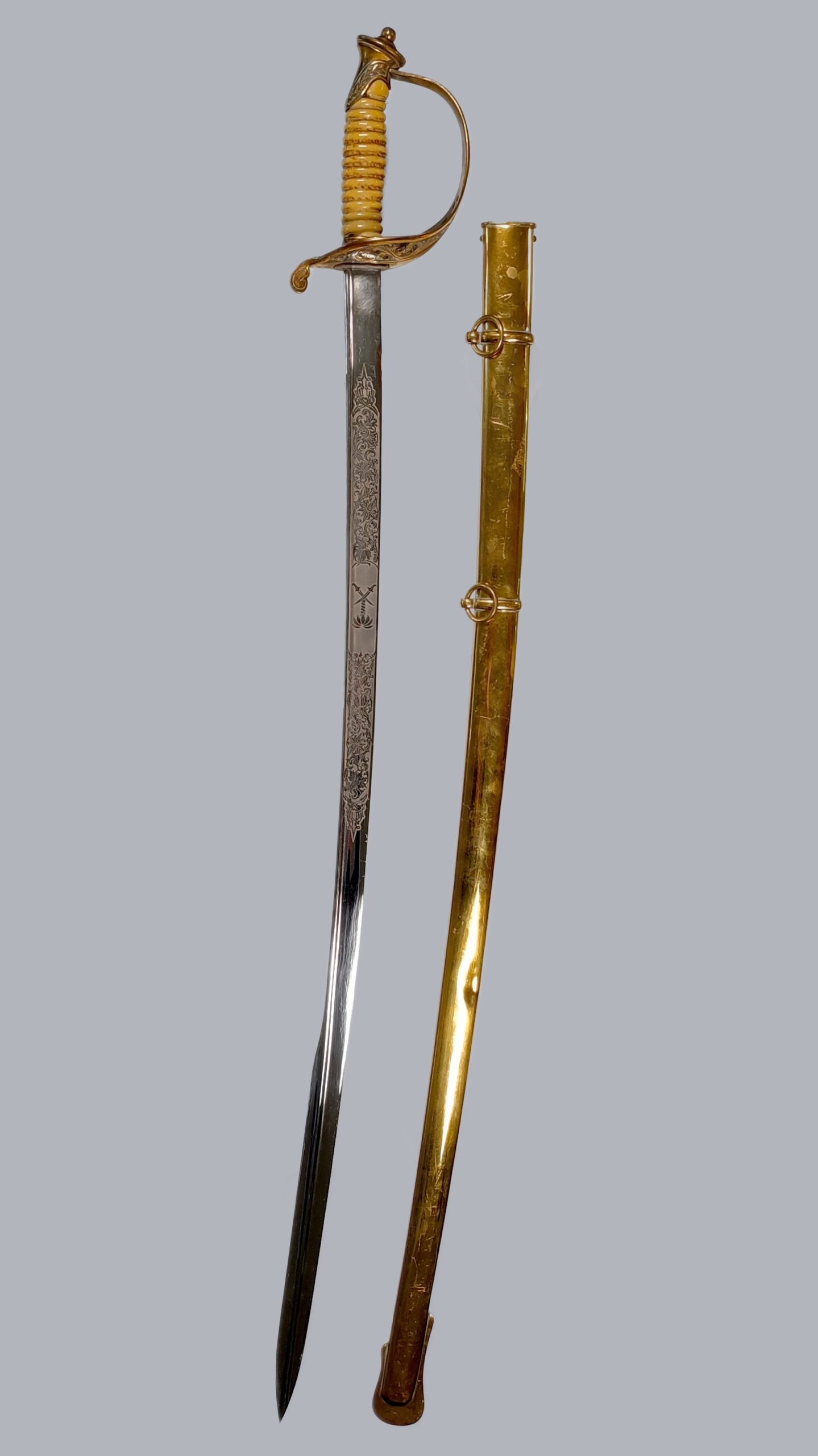 SAUDI ARABIAN 1950s NAVAL OFFICER SABRE