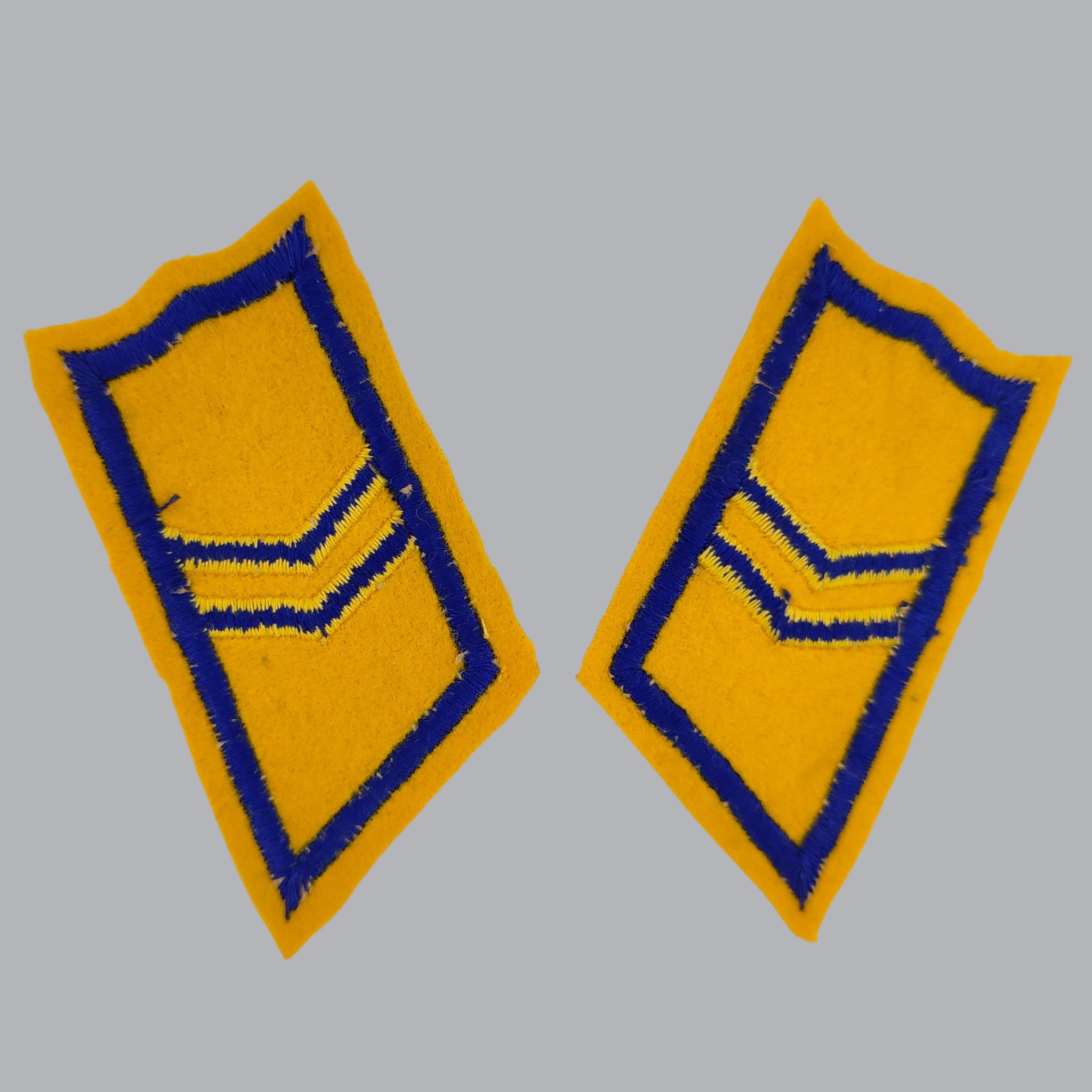 FINNISH POST-WAR M/1958 COLLAR TABS OF A DRAGOON CORPORAL