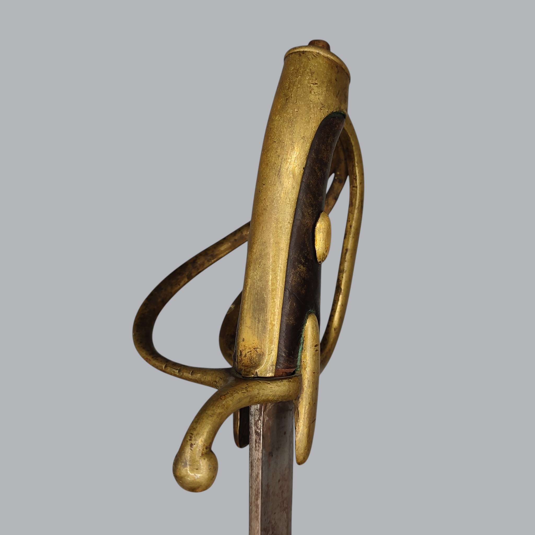 FRENCH M/1802 'MODÈLE AN XI' LIGHT CAVALRY SABRE HILT