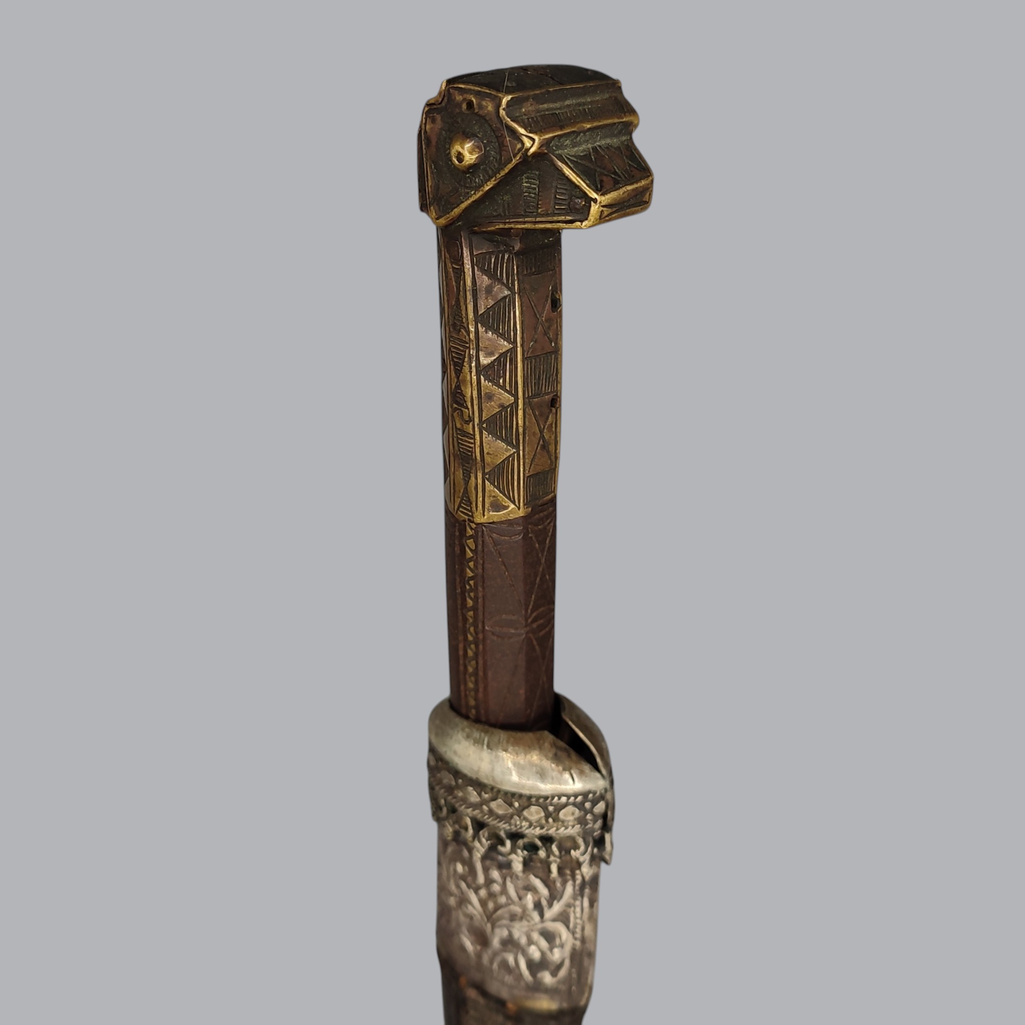 ALGERIAN OTTOMAN FLYSSA KNIFE WITH SILVER SCABBARD