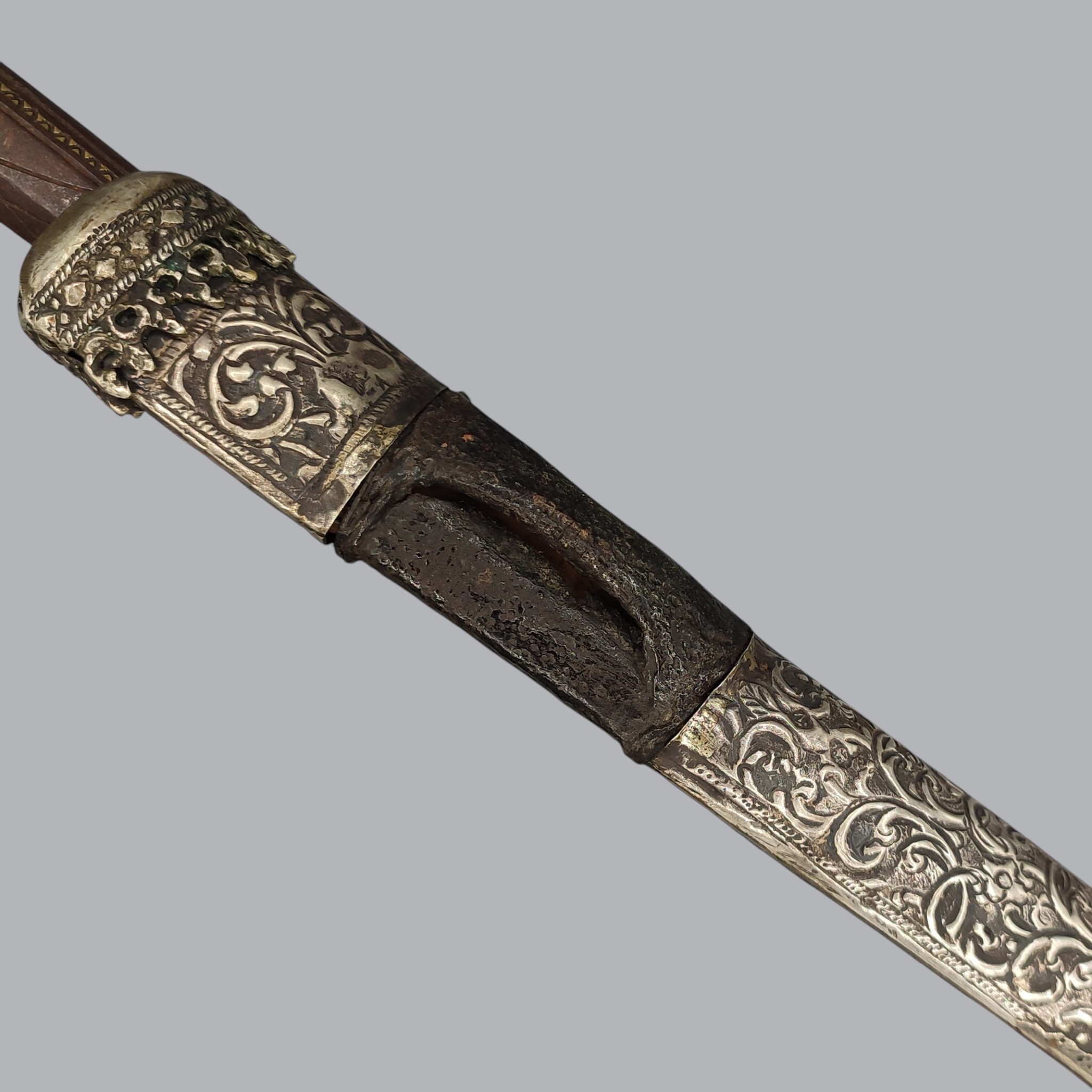 ALGERIAN OTTOMAN FLYSSA KNIFE WITH SILVER SCABBARD