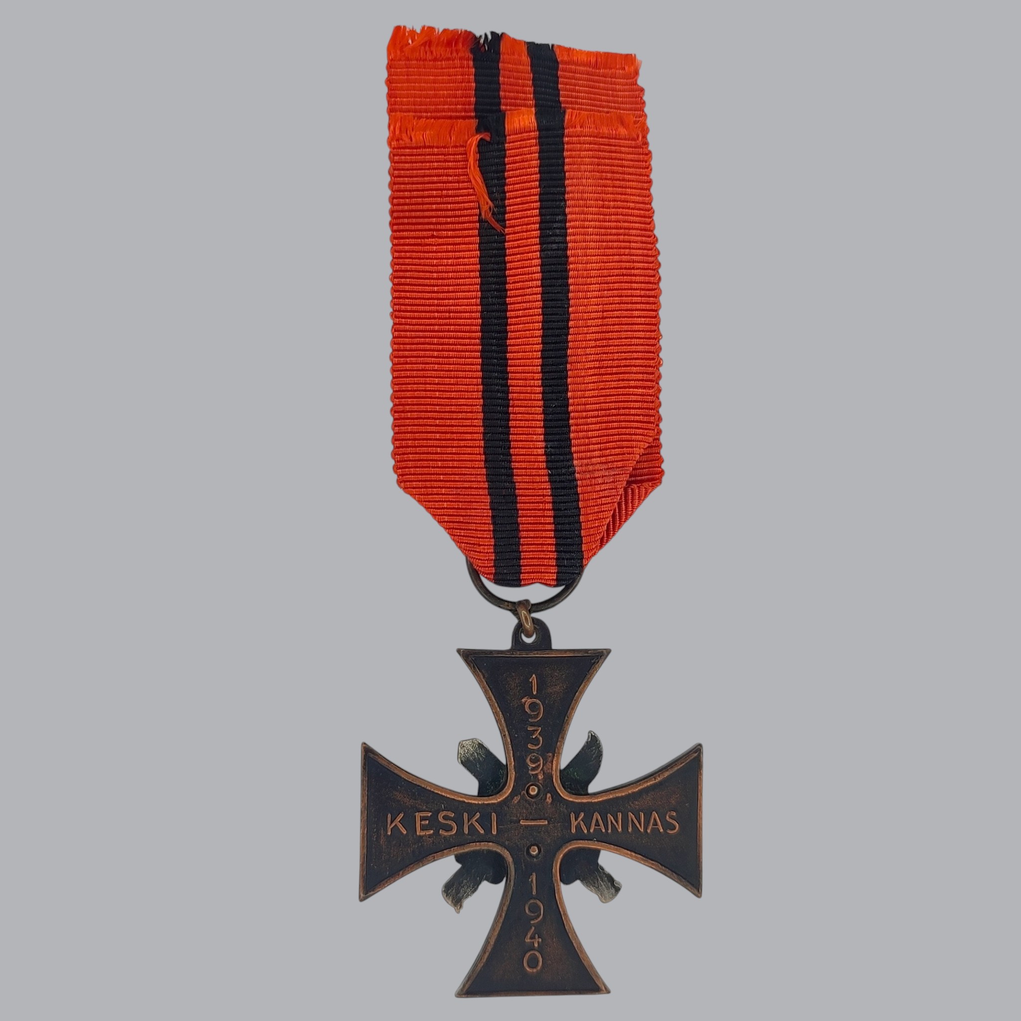 FINNISH WWII COMMEMORATIVE CROSS OF THE BATTLE OF KESKI-KANNAS