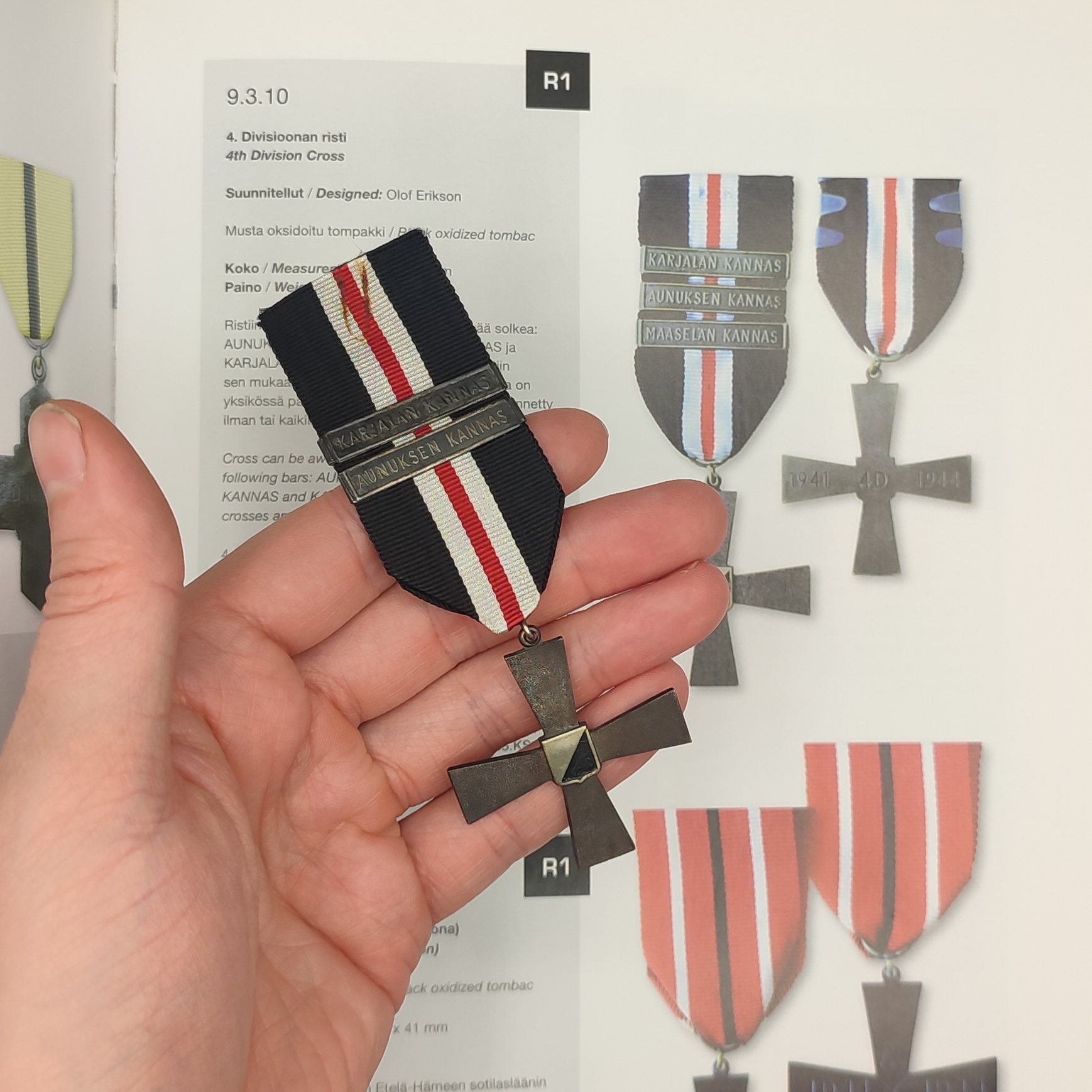 FINNISH WWII COMMEMORATIVE CROSS OF THE 4TH DIVISION