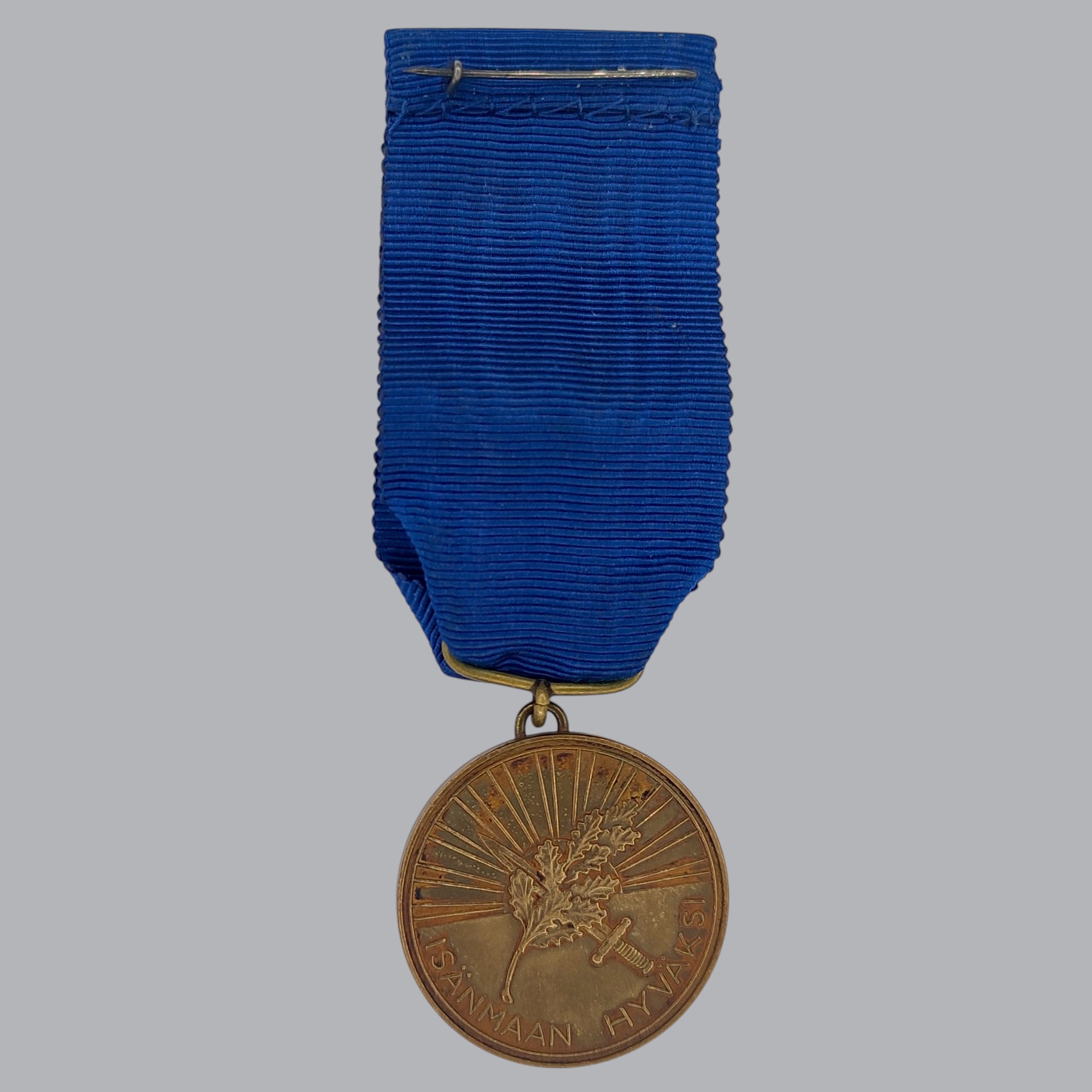 FINNISH POST-WAR 2ND CLASS MEDAL OF THE WHITE ROSE OF FINLAND